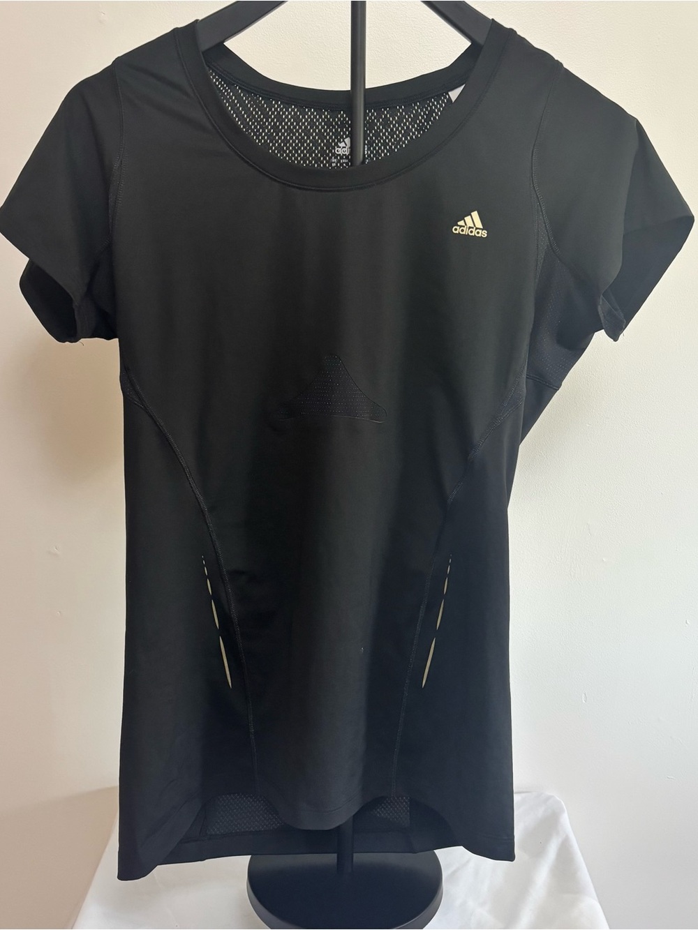adidas Women's Black ClimaCool Tee Size Large